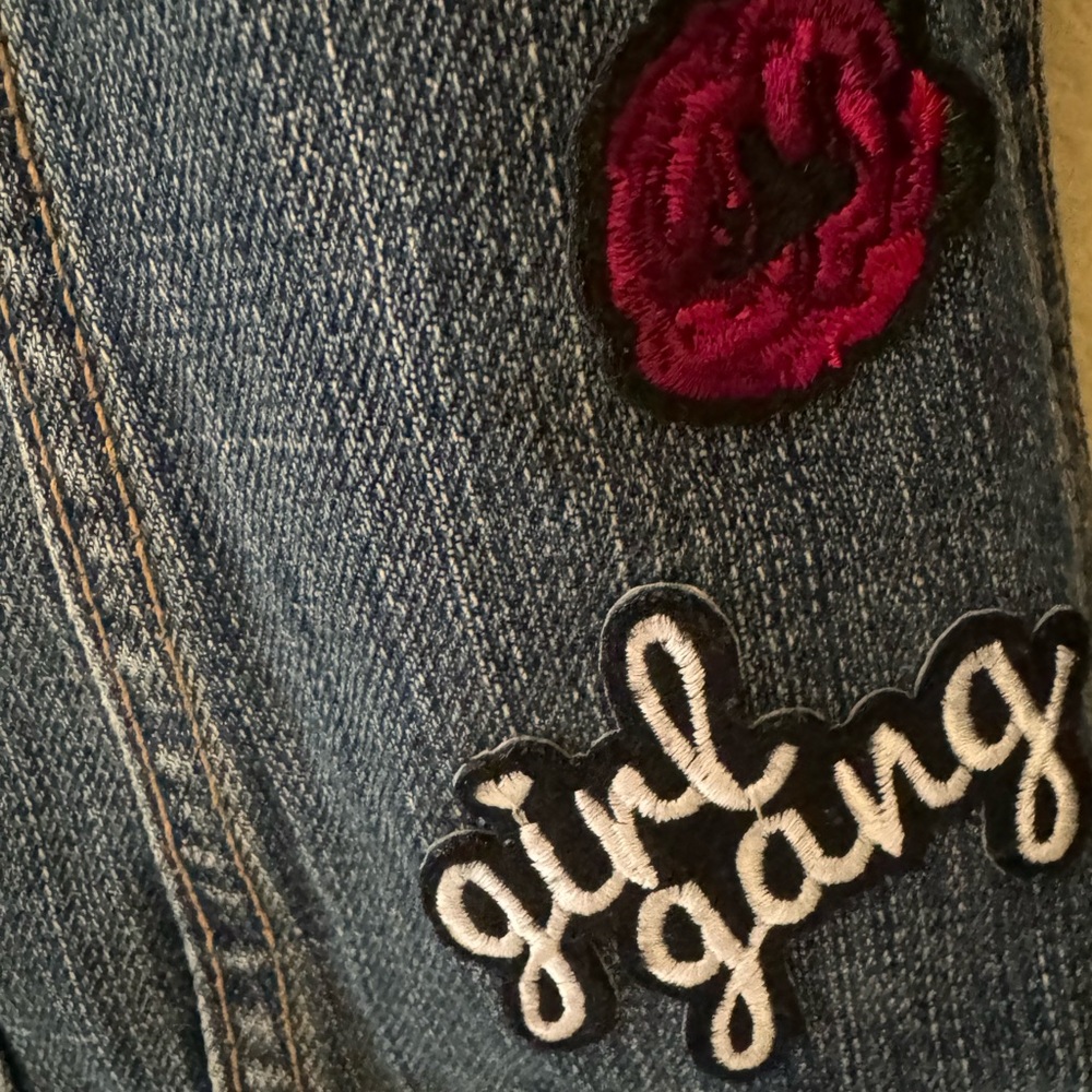 Gap Denim Jacket Coat with Custom Patches Size Medium - Picture 2 of 6